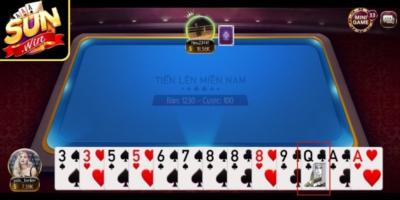 Từ 2 đến 4 người tham gia, mỗi người nhận 13 quân